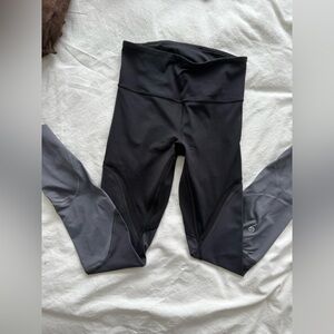 Lululemon black and grey leggings (full length)